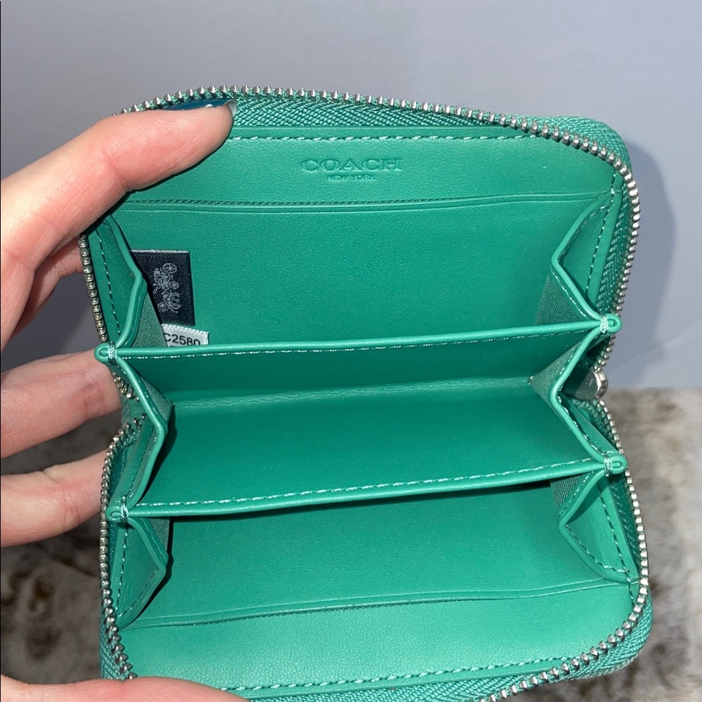 Coach Essential Small Quilted Zip Around Card Case - Picture 8 of 13